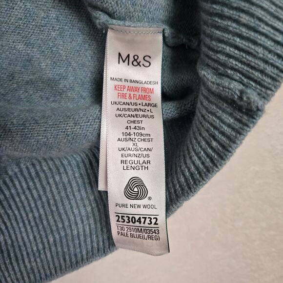 M&S Lambs Wool Pullover Sweater Pale Blue Extra Fine Wool Mens Large 0676 - Picture 4 of 9